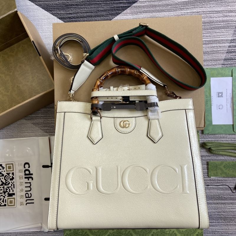 Gvc*1 tote bags